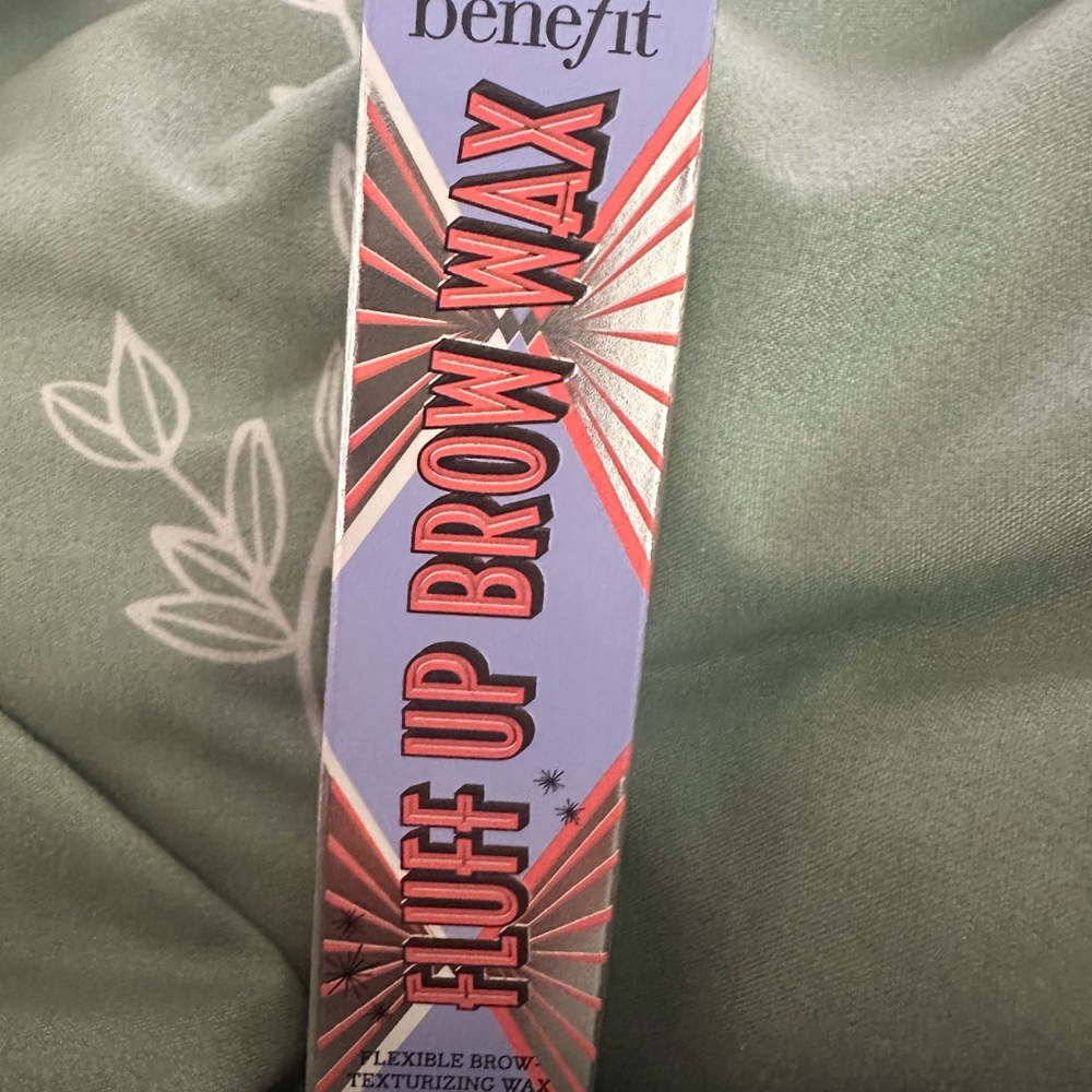 Benefit Fluff Up Brow Wax